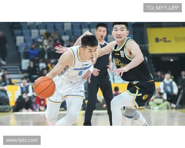 8失误杨瀚森19分率队五连胜 8失误杨瀚森19分率队五连胜